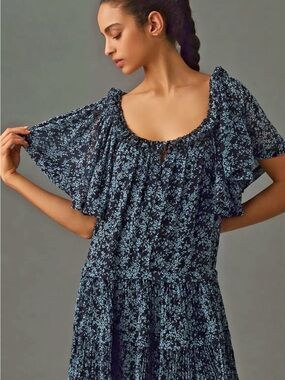 NWT ANTHROPOLOGIE SHORT SLEEVE KEYHOLE SWING TUNIC MINI DRESS BLUE FLORAL sz Med